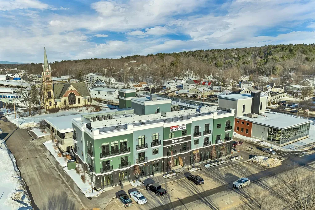 178 School Street Laconia NH 03246