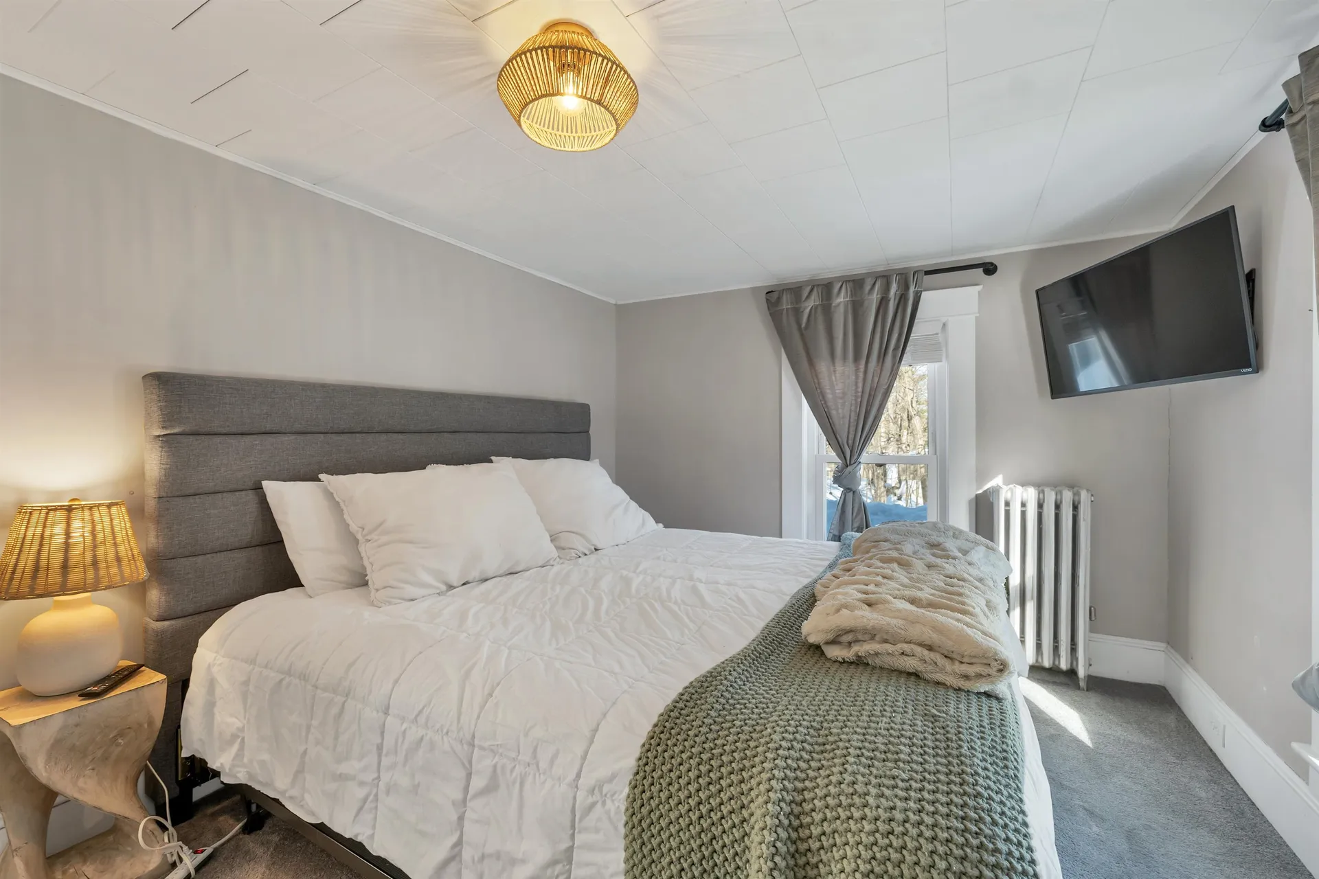 178 School Street Laconia NH 03246