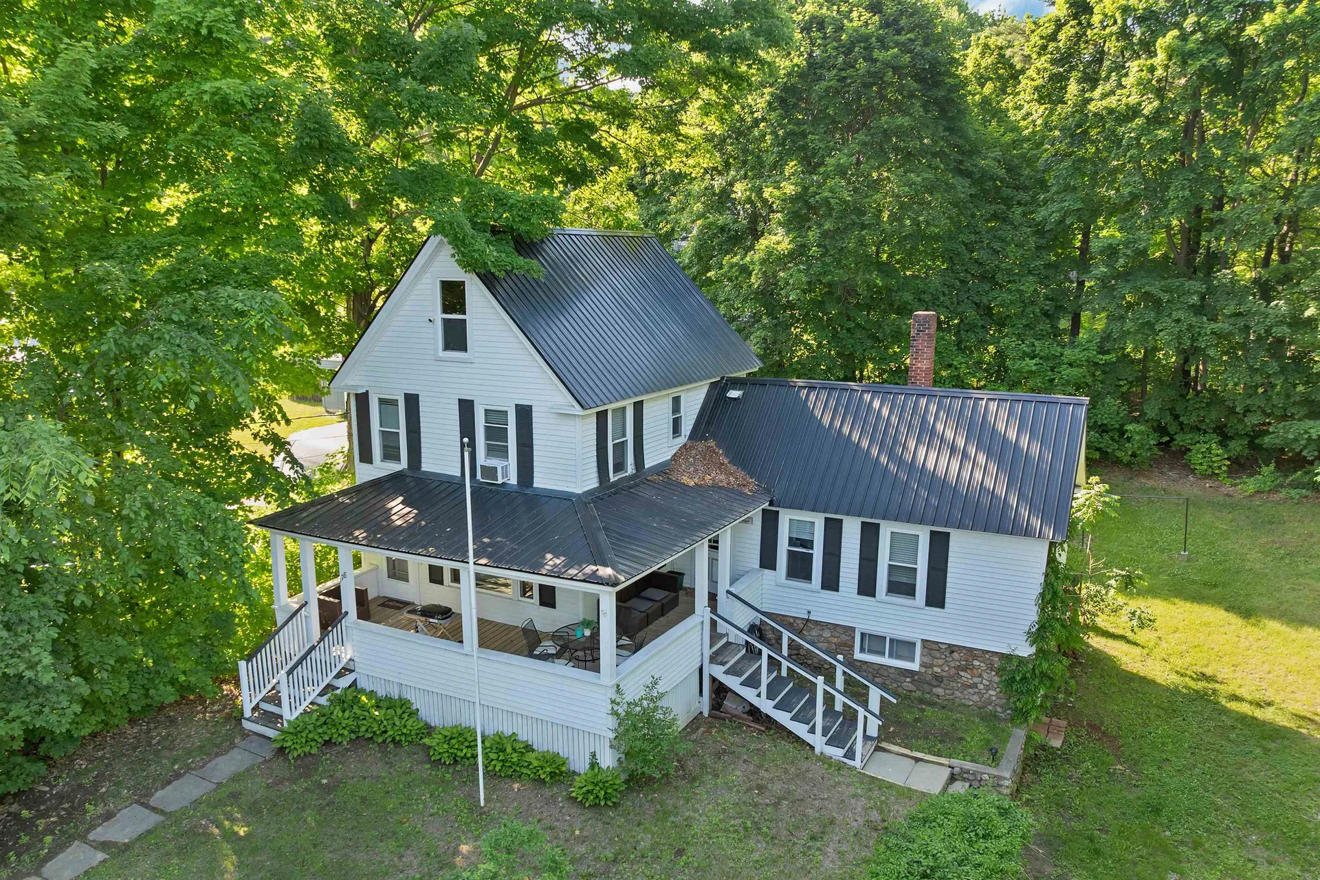 178 School Street Laconia NH 03246