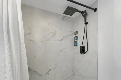 178 School Street Laconia NH 03246