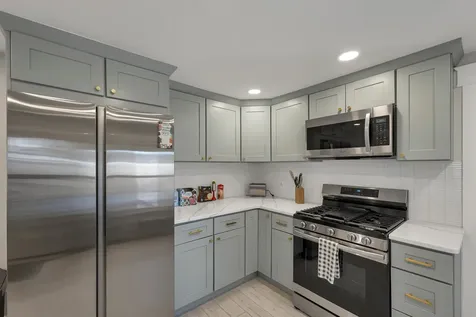 178 School Street Laconia NH 03246