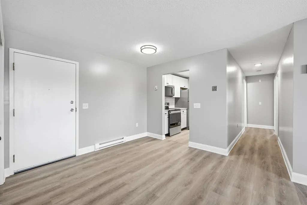 230 Eastern Avenue Manchester NH 03104