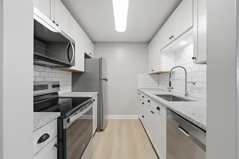 230 Eastern Avenue Manchester NH 03104