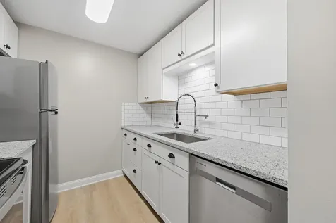 230 Eastern Avenue Manchester NH 03104