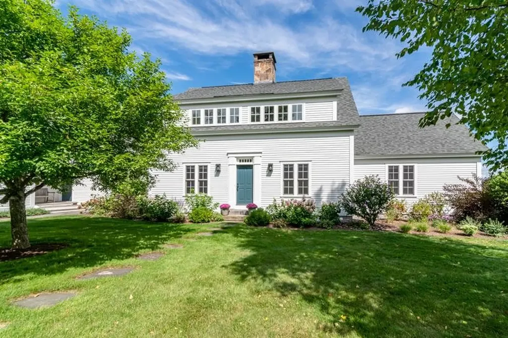 1035 Holy Smoke Road Shaftsbury VT 05262