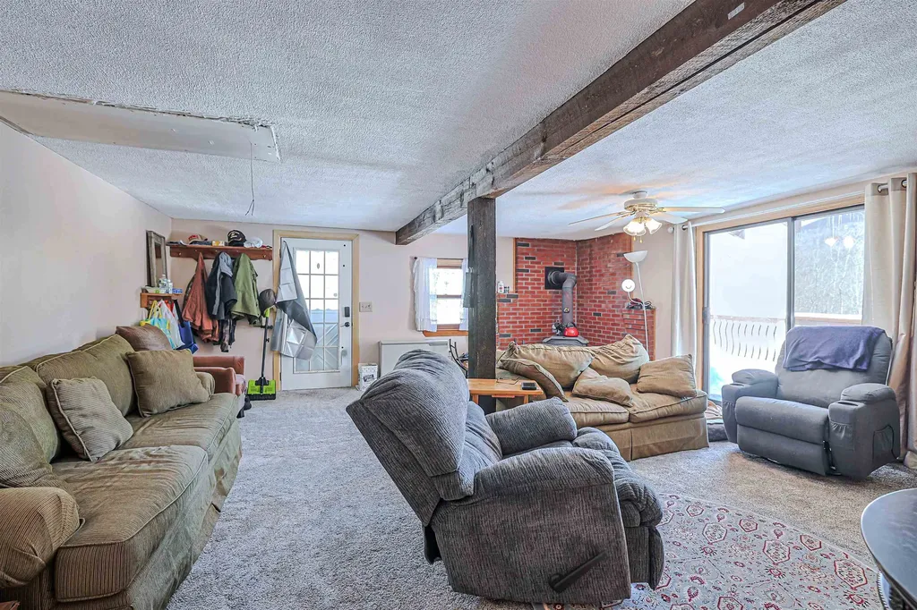 21 Dodge Road Groton NH 03040