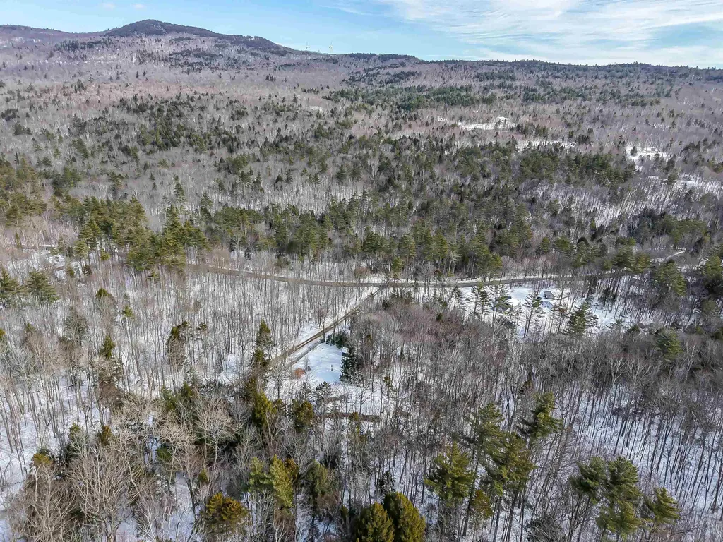 21 Dodge Road Groton NH 03040