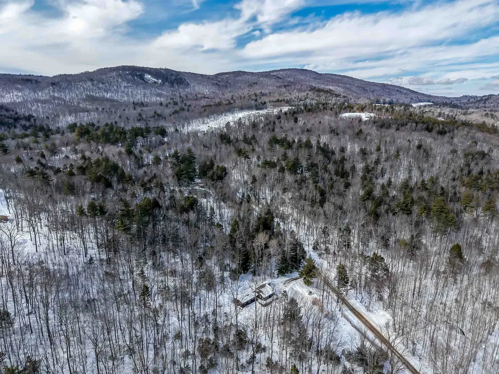 21 Dodge Road Groton NH 03040