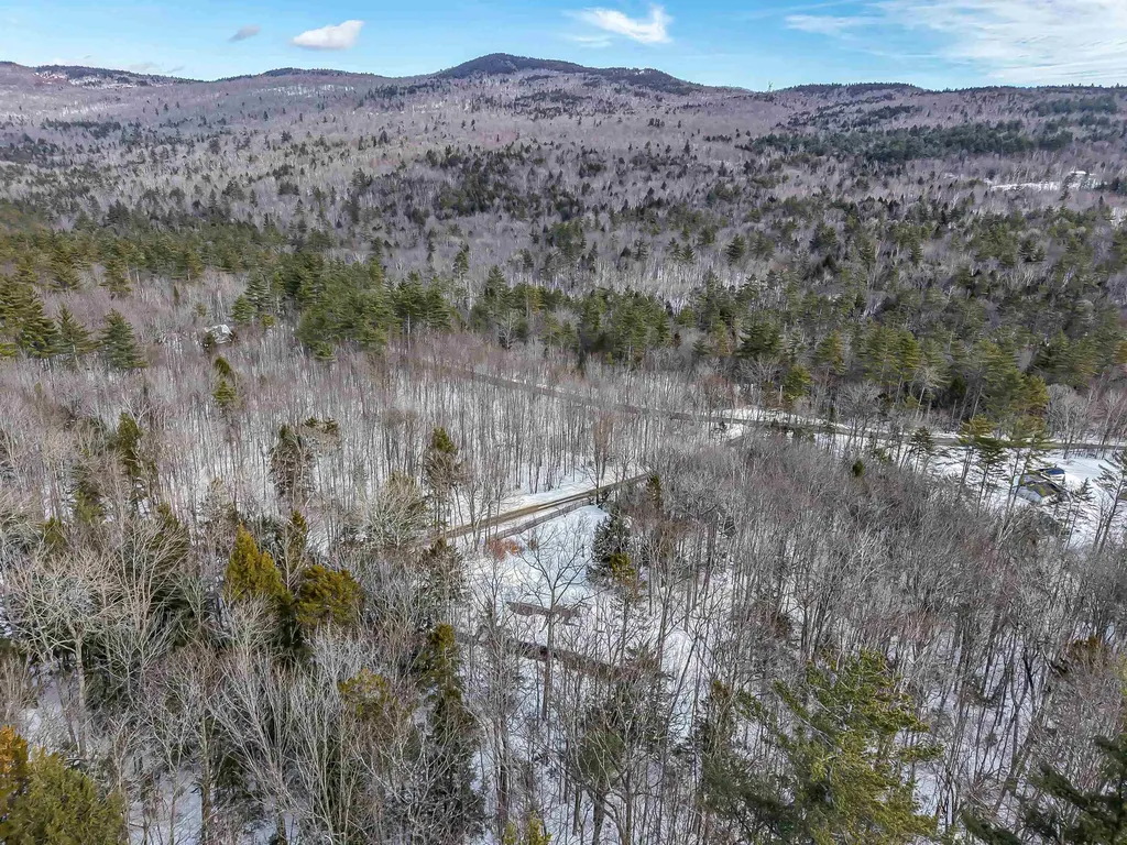 21 Dodge Road Groton NH 03040