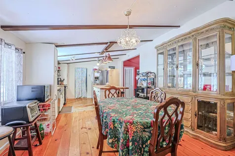 21 Dodge Road Groton NH 03040