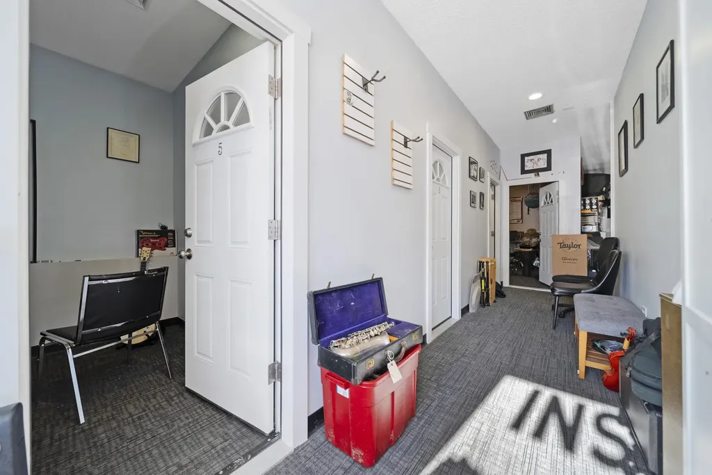 112 Nh Route 101a Amherst NH 03031