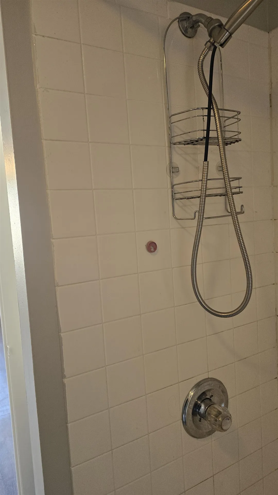 26 Ledge Street Nashua NH 03060