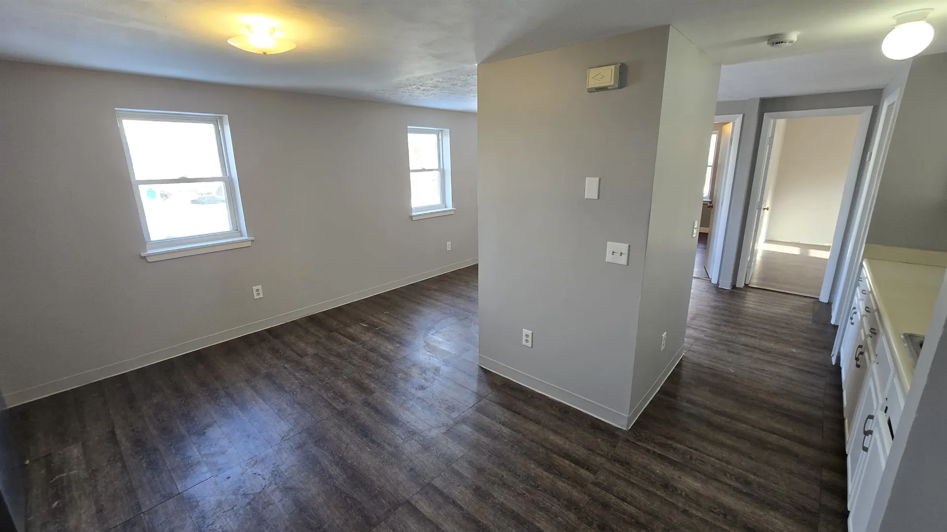 26 Ledge Street Nashua NH 03060