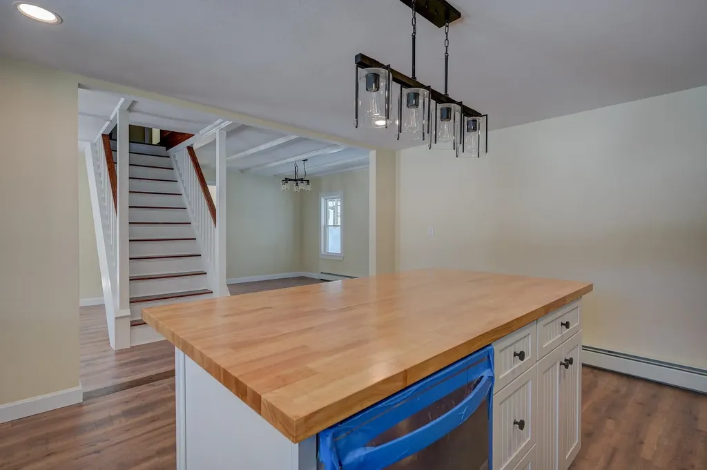 215 Hillside Avenue Conway NH 03818