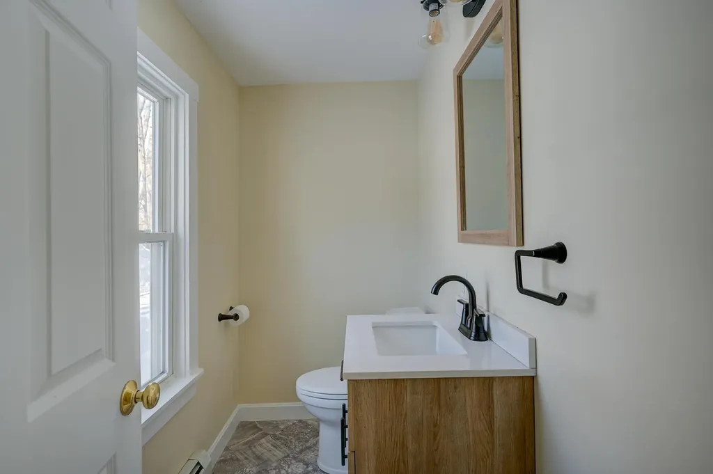 215 Hillside Avenue Conway NH 03818