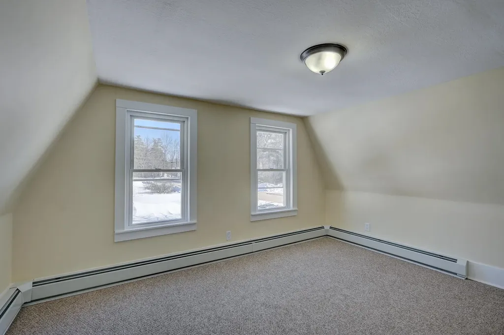 215 Hillside Avenue Conway NH 03818