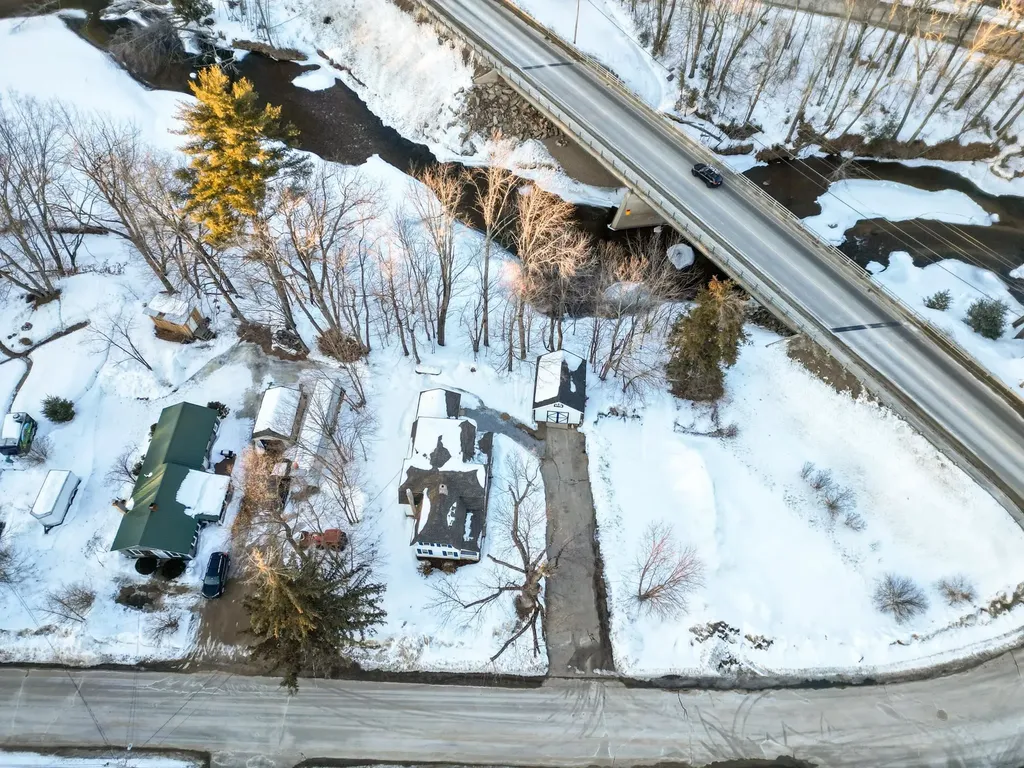 215 Hillside Avenue Conway NH 03818