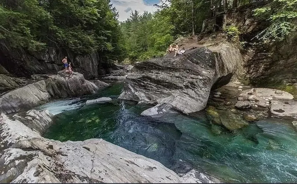 535 Sylvan Park Road Stowe VT 05672