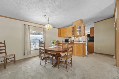 4 Limestone Way North Hampton NH 03862