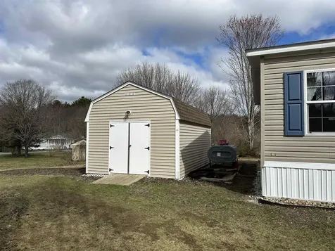 4 Limestone Way North Hampton NH 03862