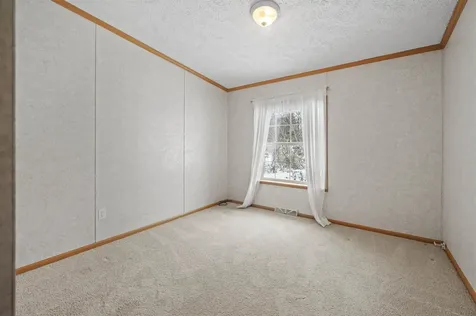 4 Limestone Way North Hampton NH 03862