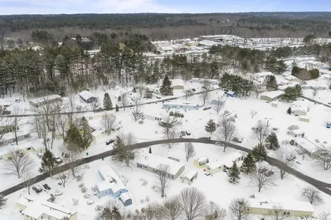 4 Limestone Way North Hampton NH 03862