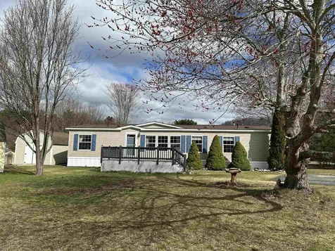 4 Limestone Way North Hampton NH 03862