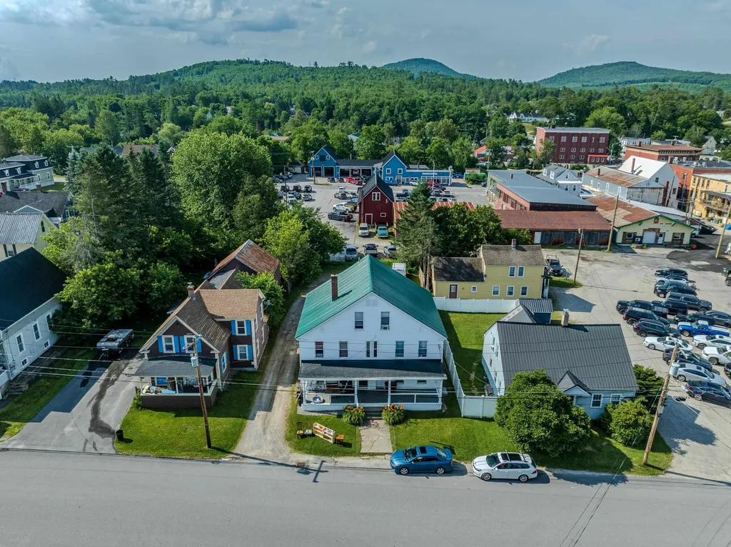 98 Main Street Lancaster NH 03584