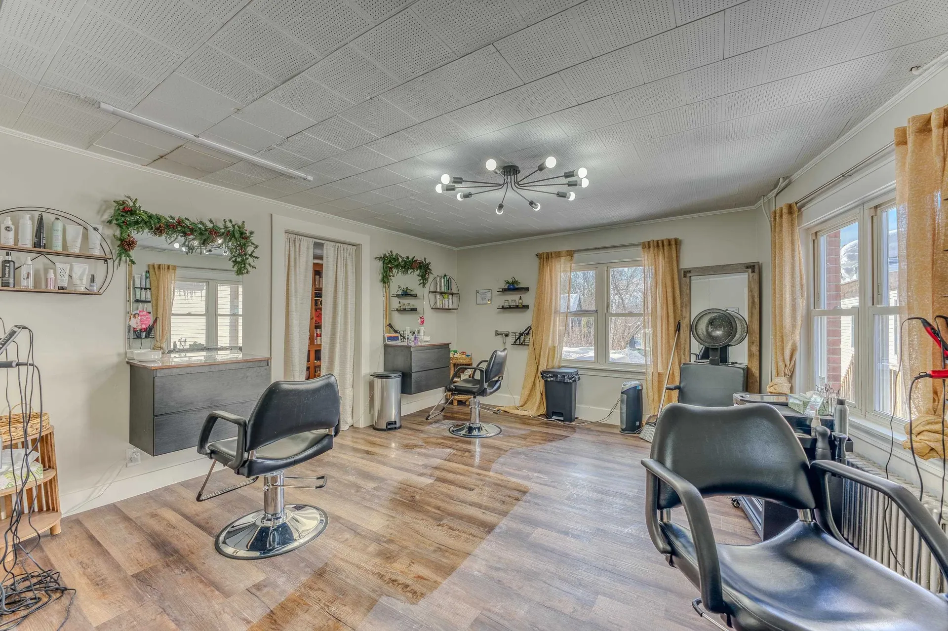 98 Main Street Lancaster NH 03584