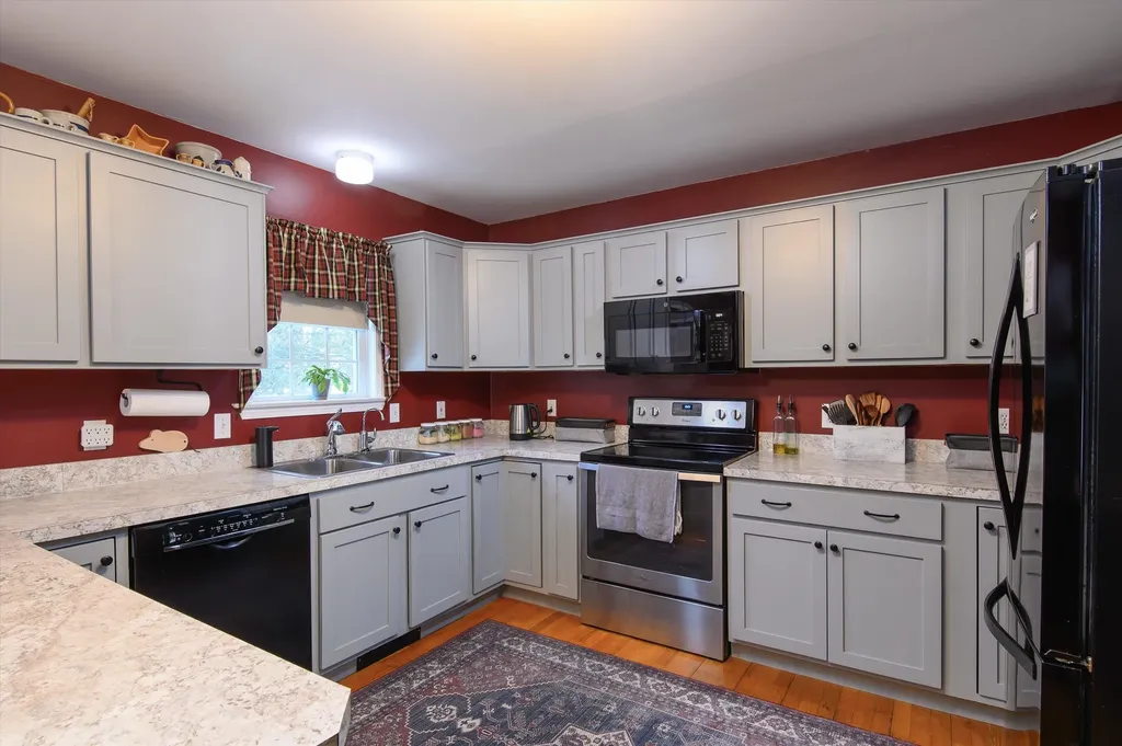 23 Wilsons Woods Road Brattleboro VT 05301