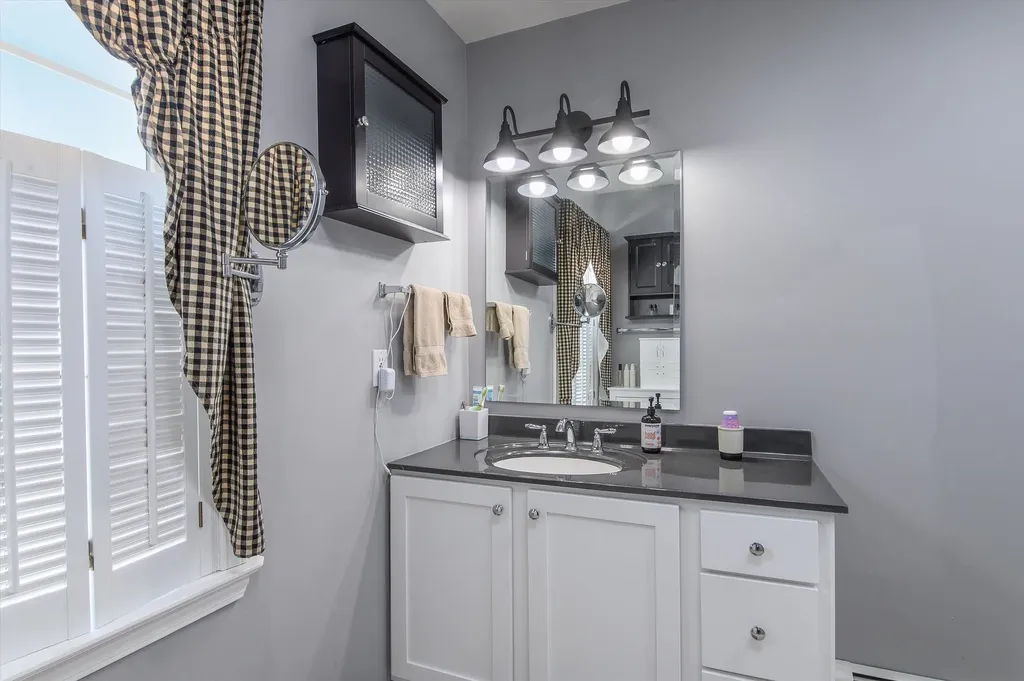 23 Wilsons Woods Road Brattleboro VT 05301