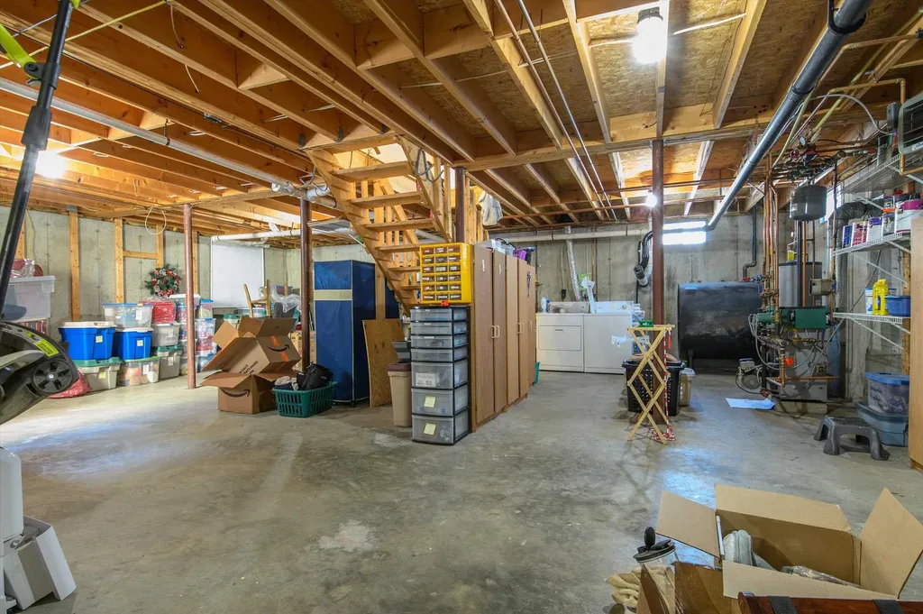 23 Wilsons Woods Road Brattleboro VT 05301