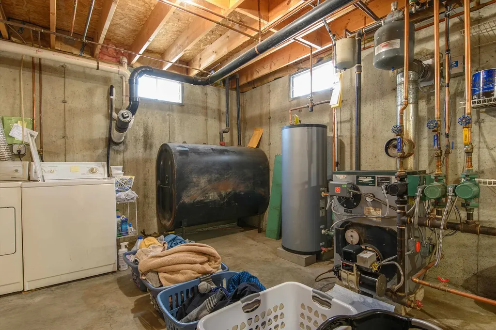 23 Wilsons Woods Road Brattleboro VT 05301