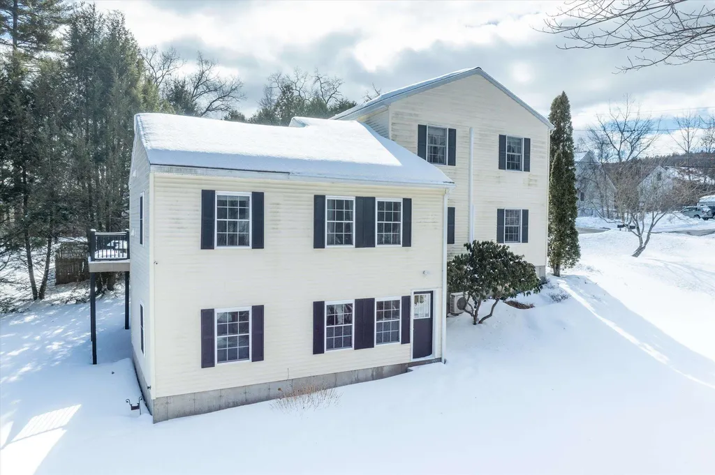 23 Wilsons Woods Road Brattleboro VT 05301