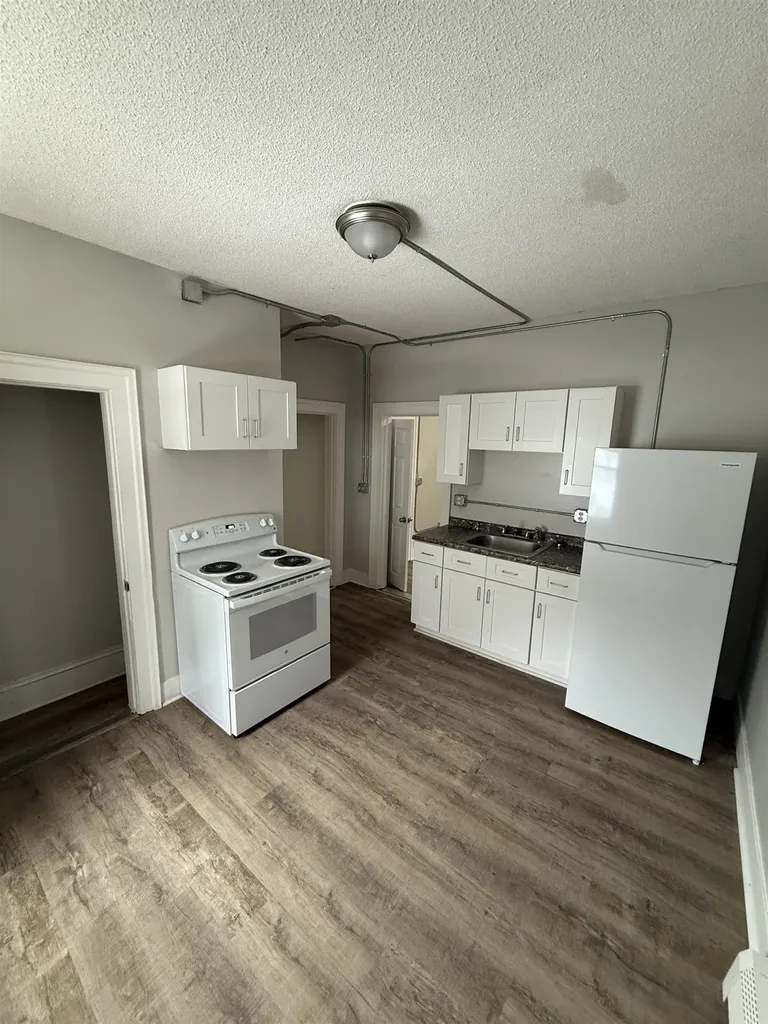 524 Sunapee Street Newport NH 03773