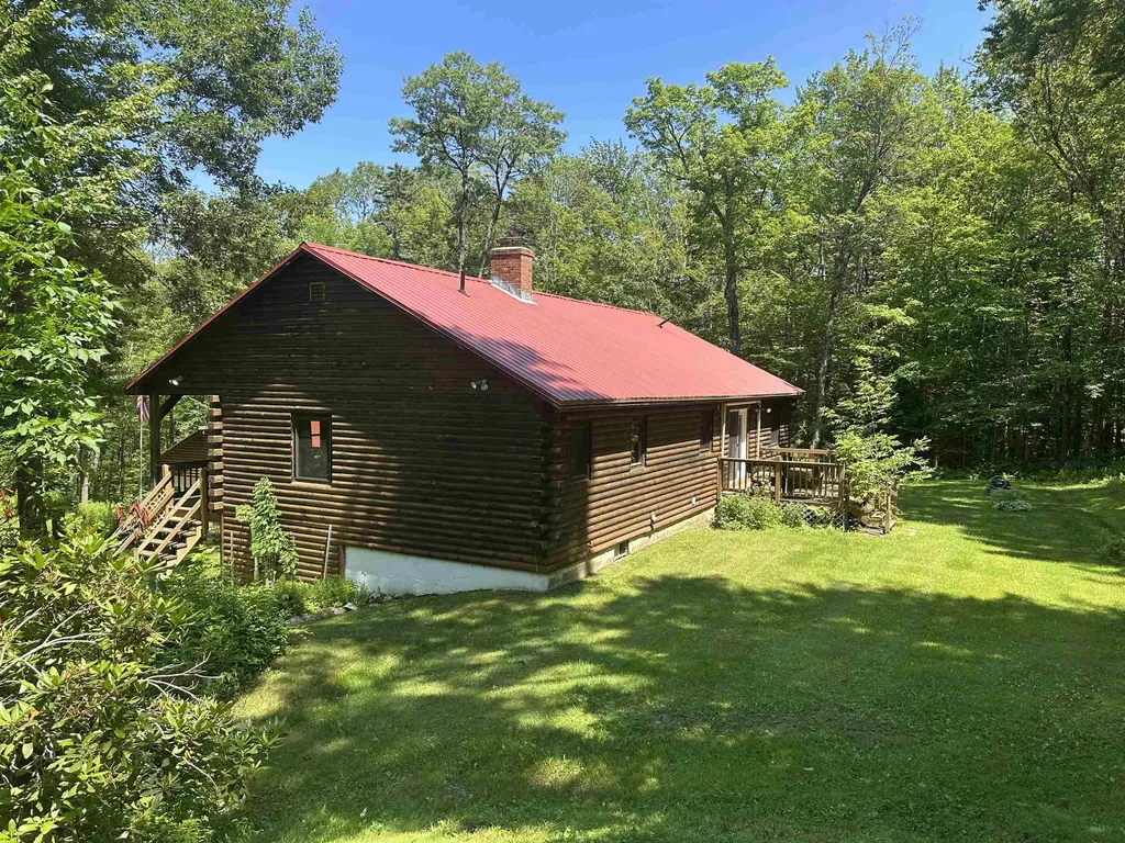 4138 West Hill Road S Jamaica VT 05343