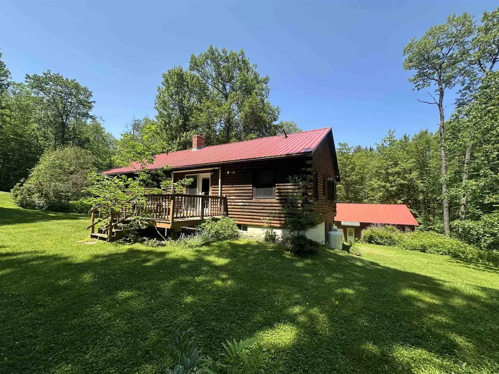 4138 West Hill Road S Jamaica VT 05343