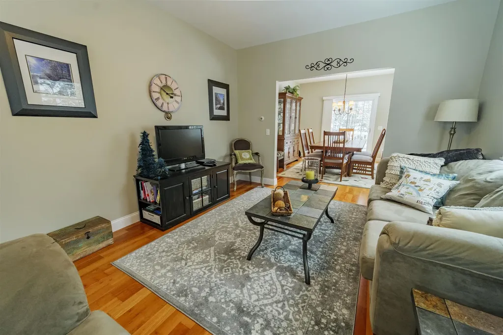 1 Lower Highlands Road Dover VT 05356