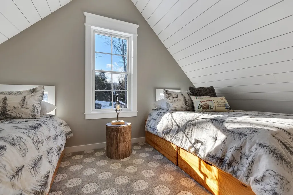 11 Deer Path Lane Ludlow VT 05149