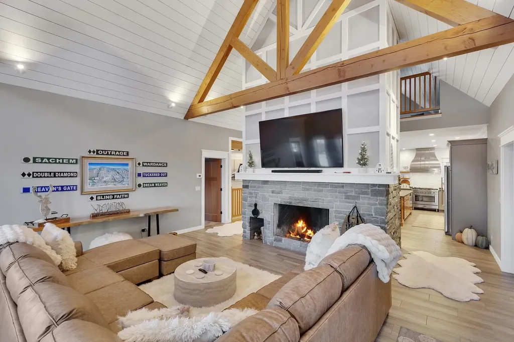 11 Deer Path Lane Ludlow VT 05149