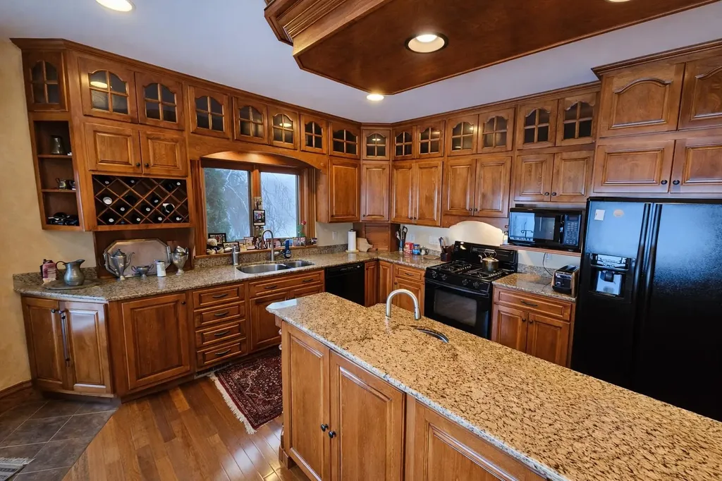 25 Fishing Access Road Newport Town VT 05857