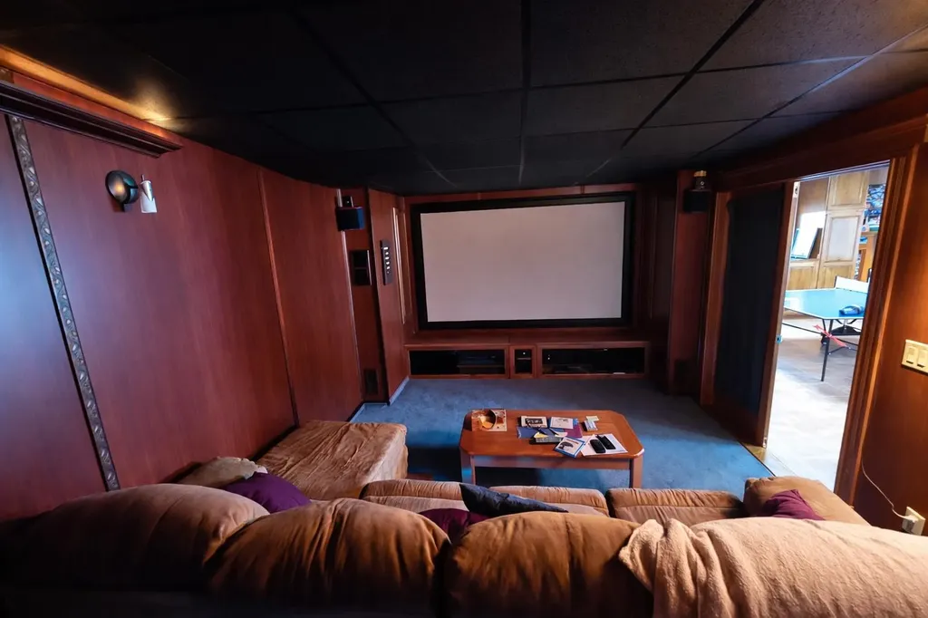 25 Fishing Access Road Newport Town VT 05857