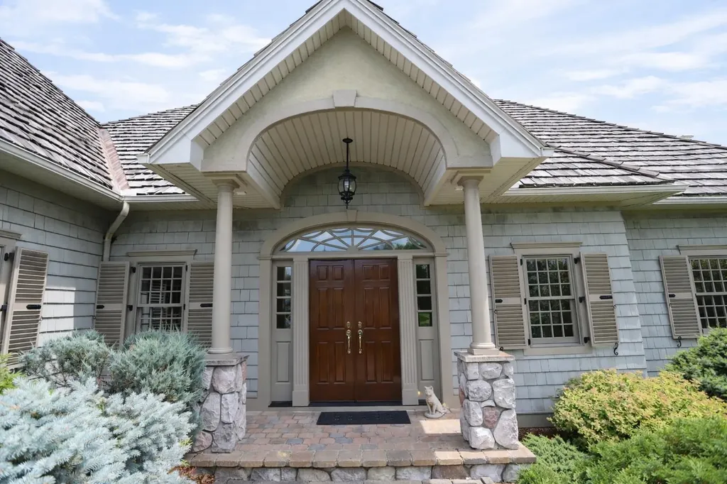 25 Fishing Access Road Newport Town VT 05857