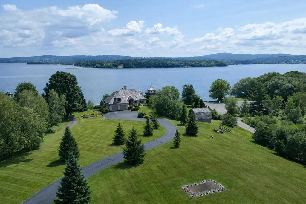 25 Fishing Access Road Newport Town VT 05857