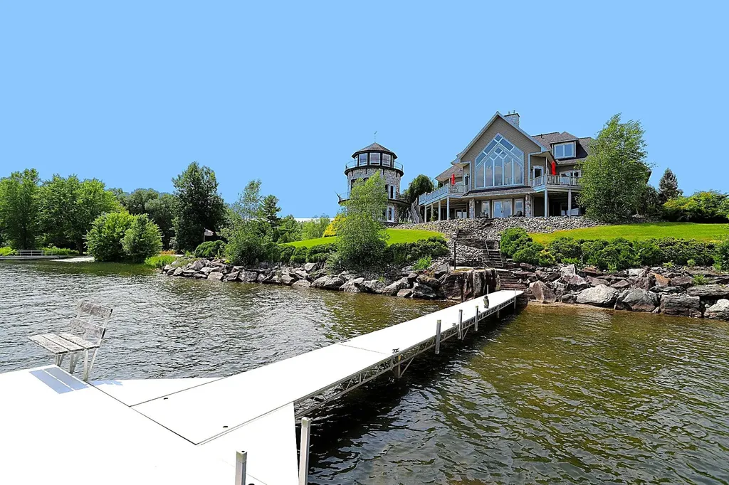 25 Fishing Access Road Newport Town VT 05857