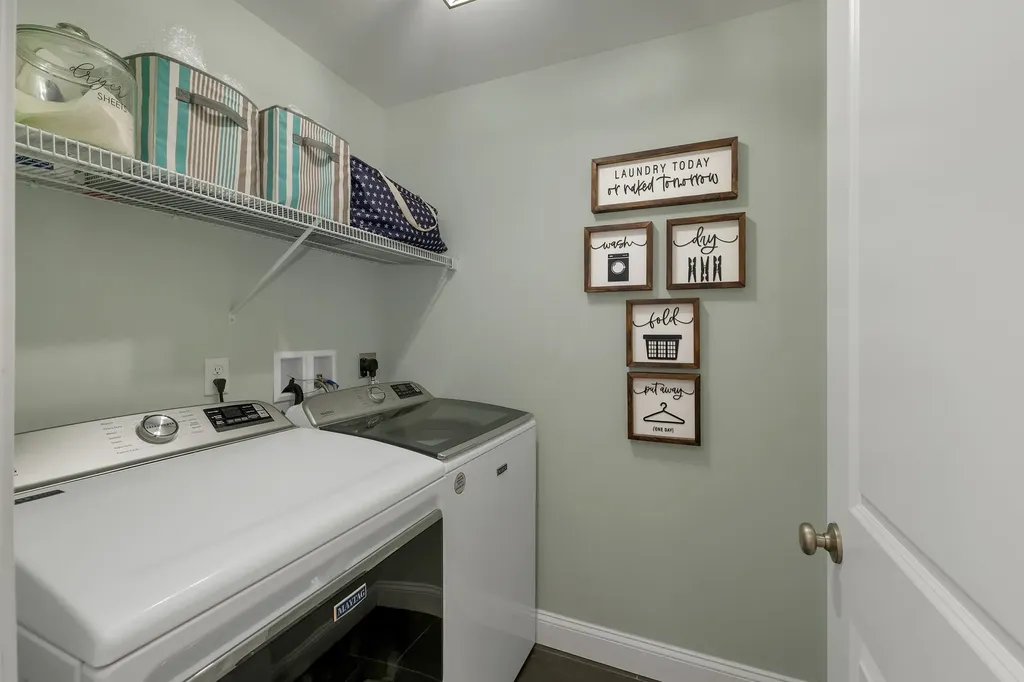 135 Smoke Street Barrington NH 03825