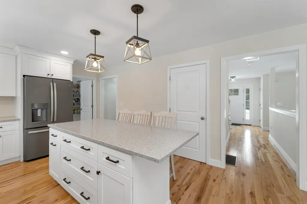 135 Smoke Street Barrington NH 03825