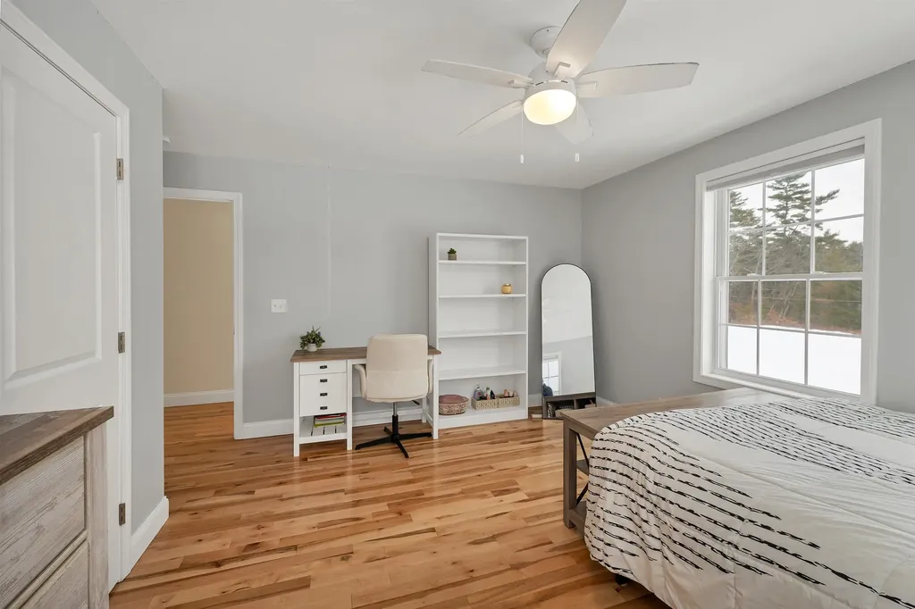 135 Smoke Street Barrington NH 03825