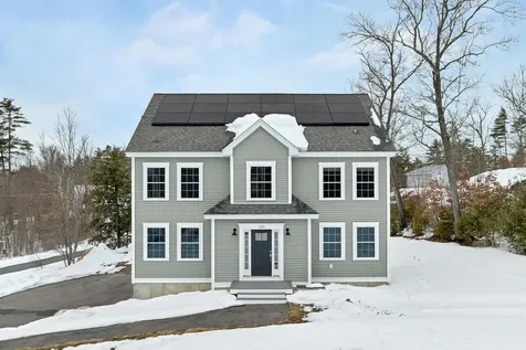 135 Smoke Street Barrington NH 03825