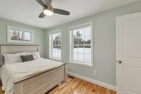 135 Smoke Street Barrington NH 03825